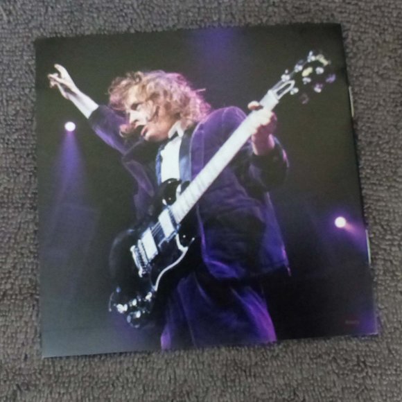 AC/DC The Razors Edge CD 2003 Remaster Digipak Booklet EPIC Records Rock EUC - Picture 8 of 14